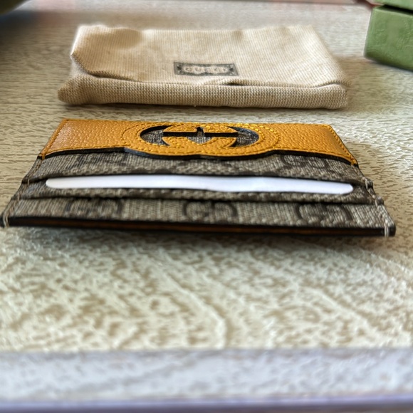 GUCCI CARD CASE WITH CUT-OUT INTERLOCKING G - Picture 7 of 7